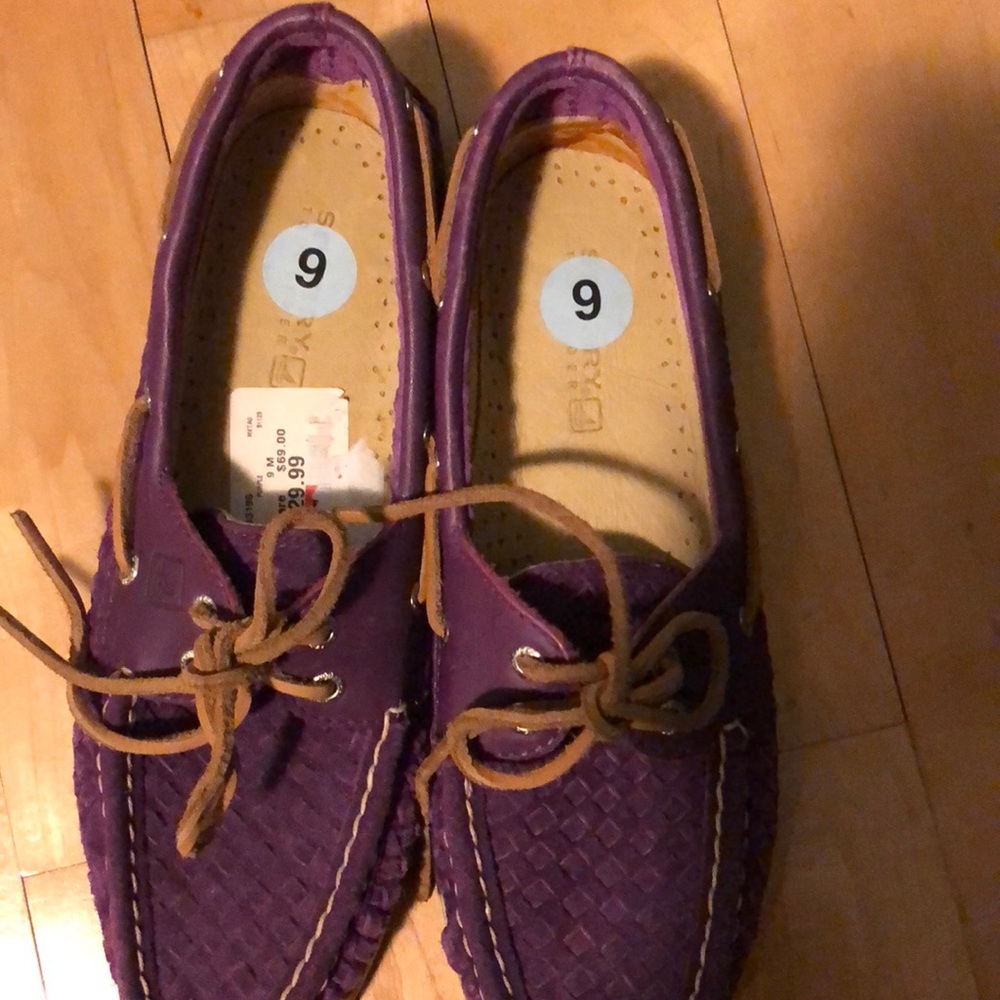 Purple authentic Sperry’s - Picture 2 of 3